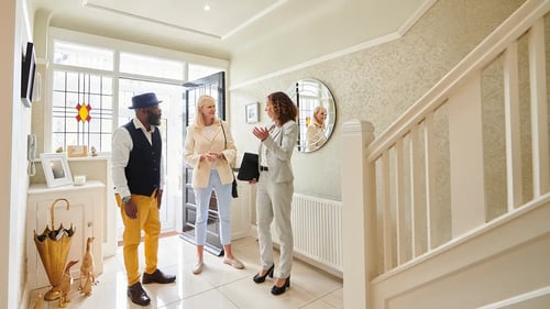 6 Reasons Your House Isn’t Getting Showings and How to Fix It